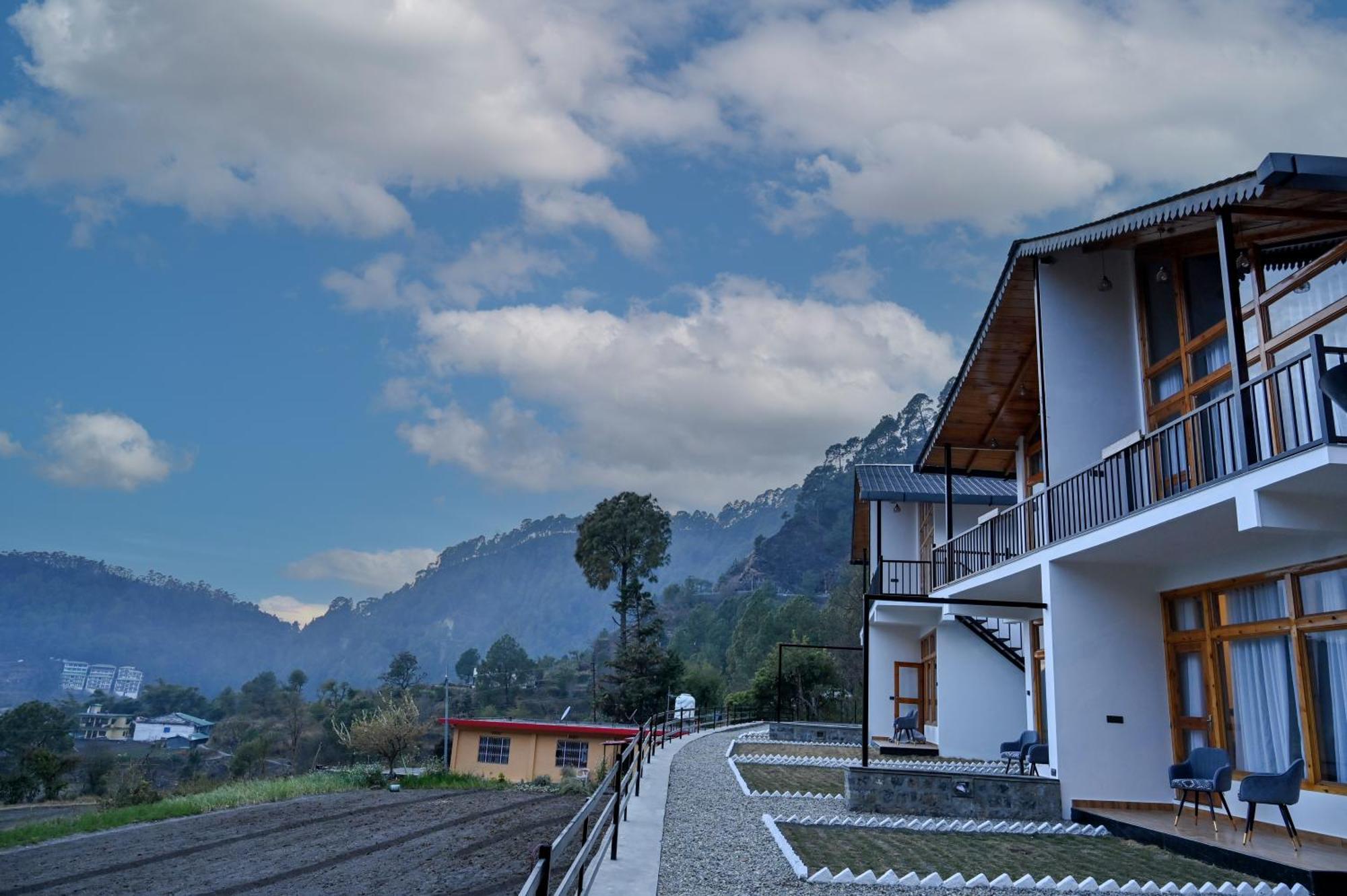 Silver Fern By The Hillside Nainital Exterior photo